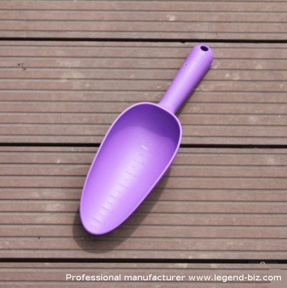 Narrow Design Plastic Shovel Plastic Garden Scraper Factory Directly Wholesale